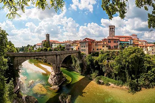 Immagine Cividale del Friuli e le colline friulane